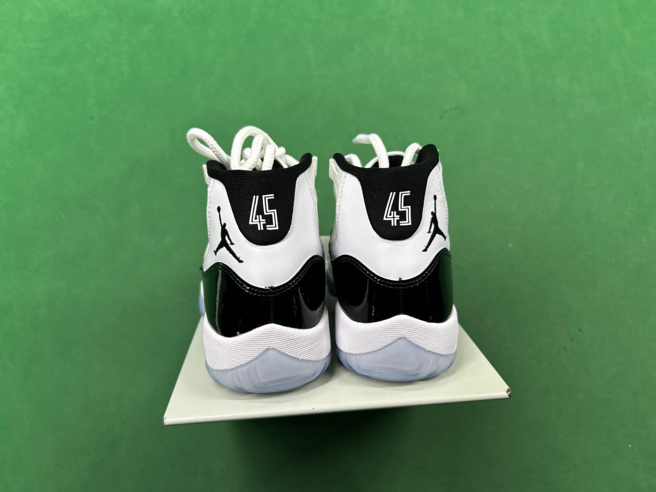 OG-AJ11 - 4