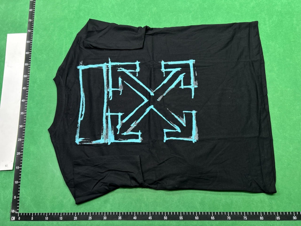  Off white T-shirt  (40 CP) - 3