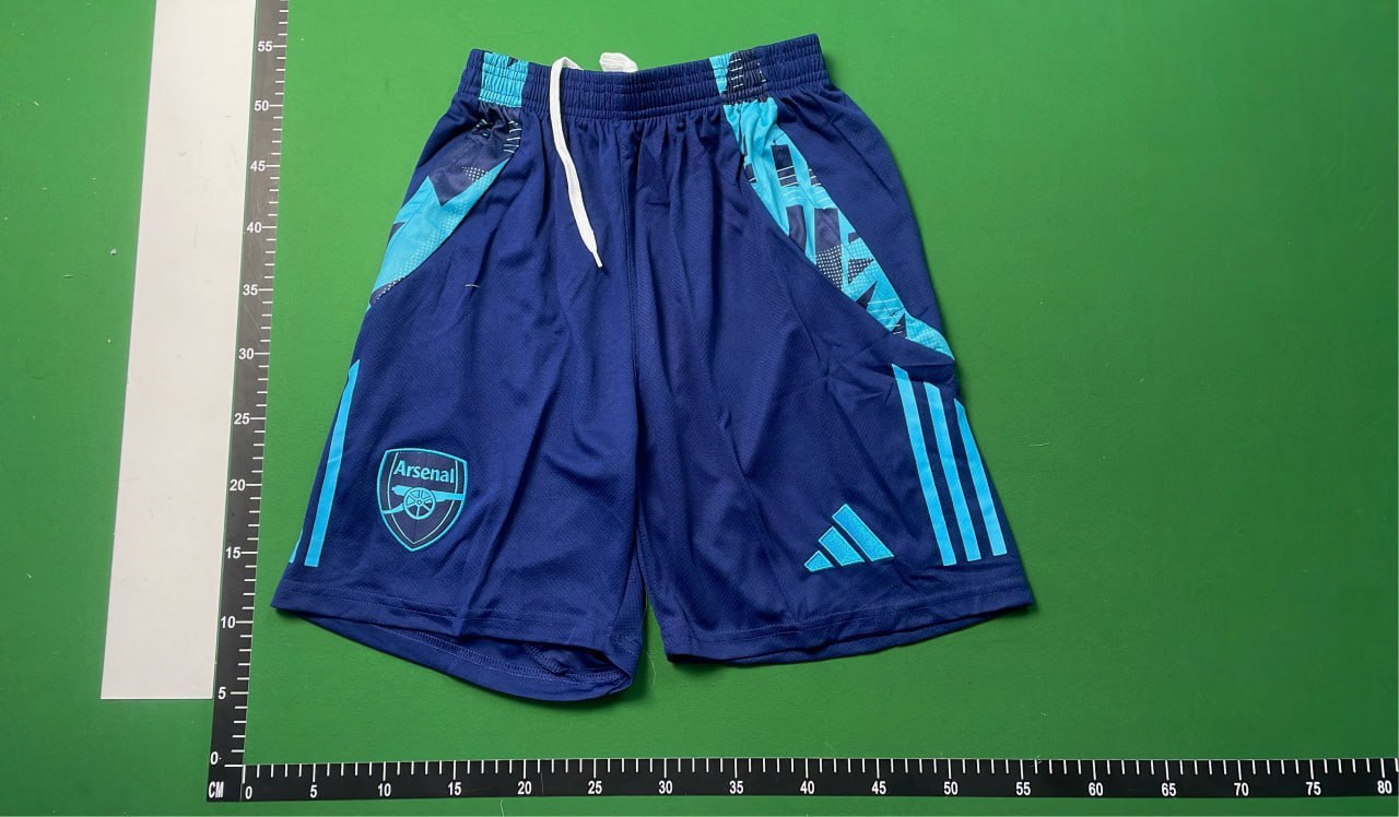 Adidas football suit  (40 CP) - 5