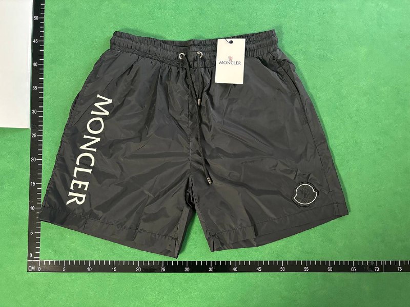 Moncler Shorts - 3