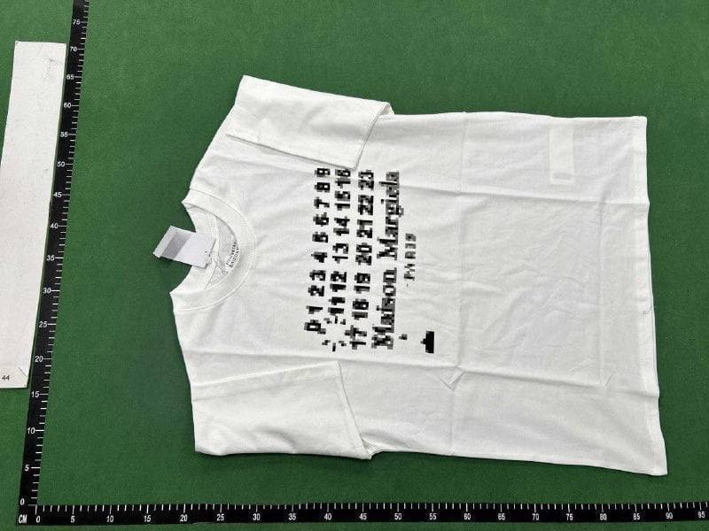Maison Margiela T-shirt   - 2