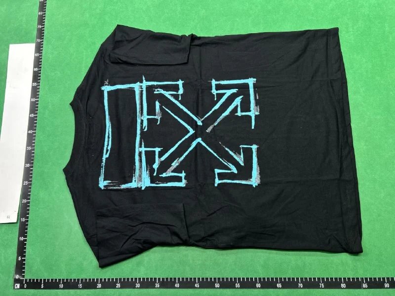  Off white T-shirts - 3