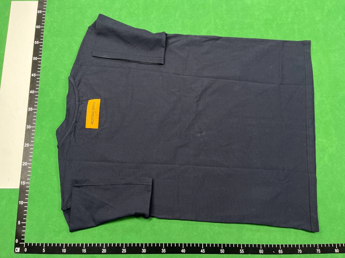 Louis Vuitton Tee - 3