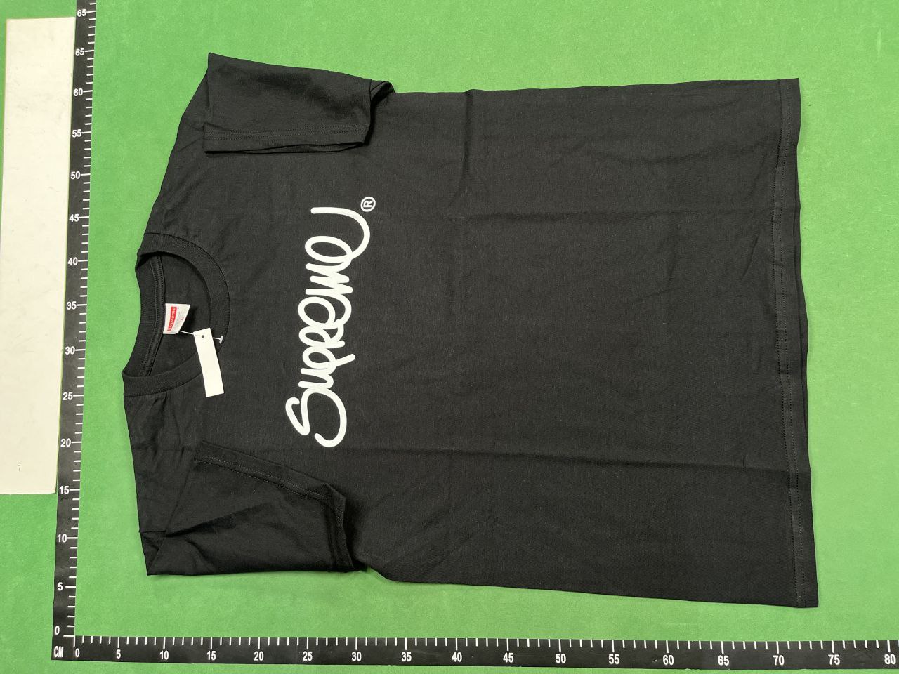Supreme T-shirt  (32 CP) - 2