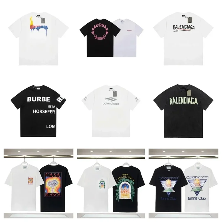 Balenciaga T-shirt  (40 CP)