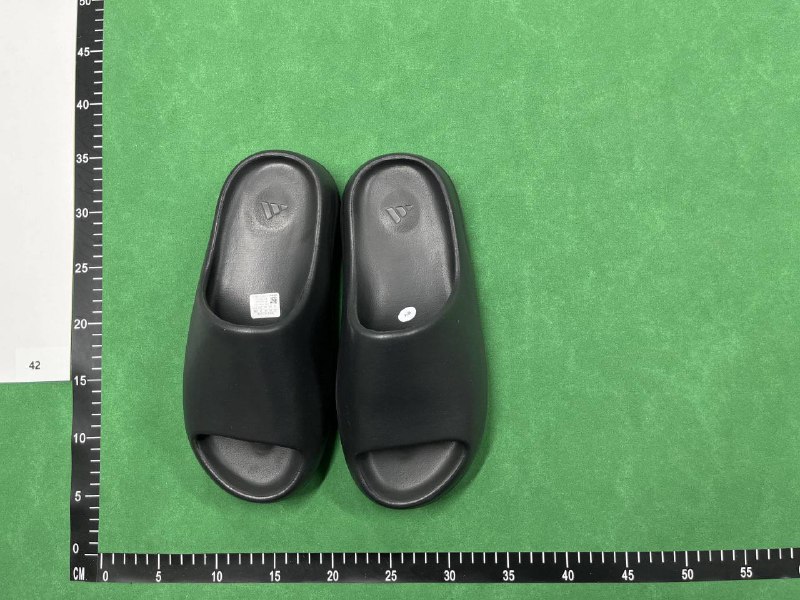  Yezzy 350 Slide - 3
