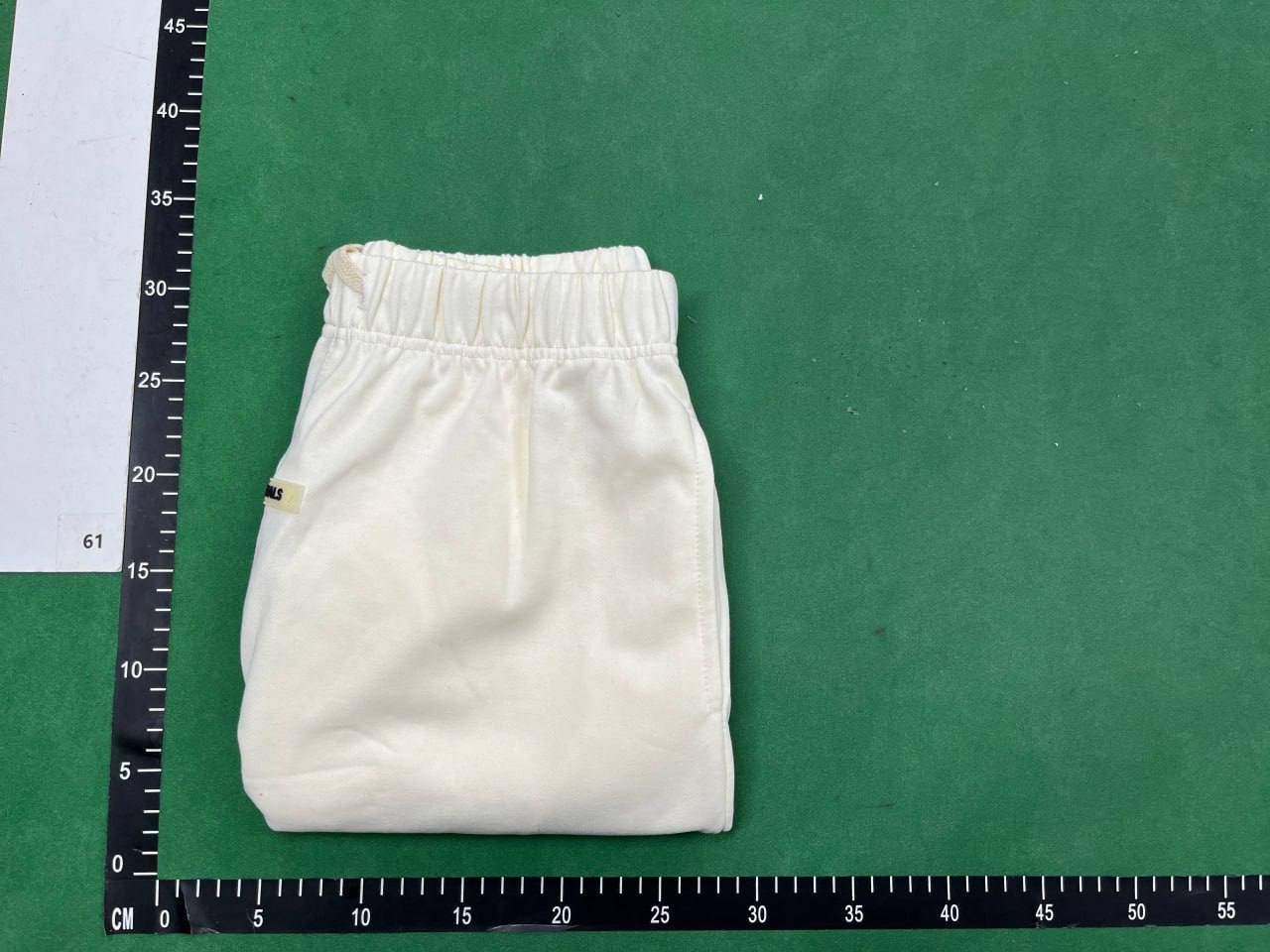 essentials  shorts - 5