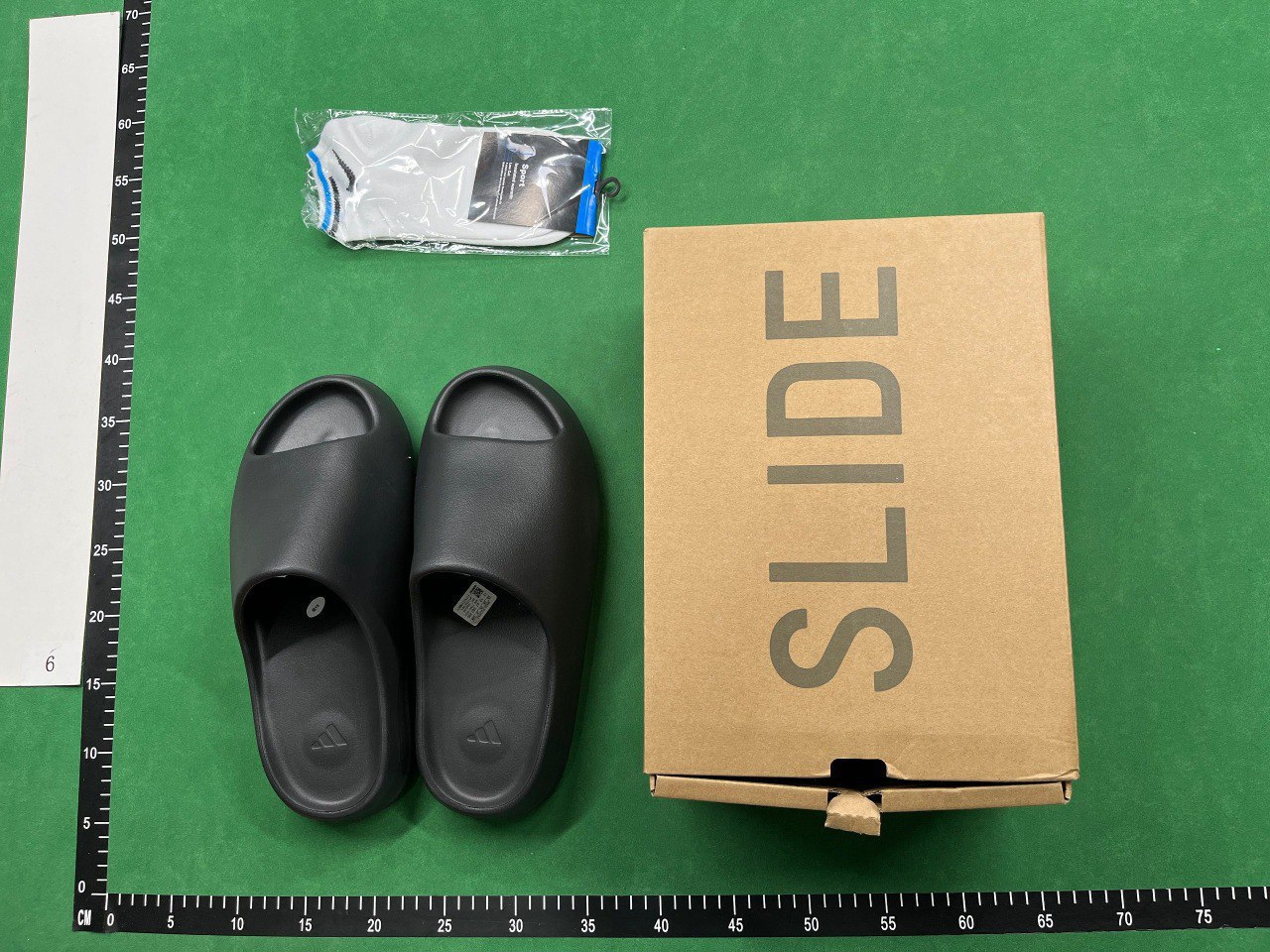 adidas originals Yeezy Slide - 2