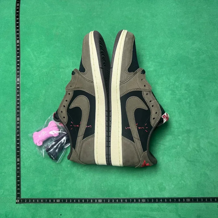 GZ low-top retro shoes