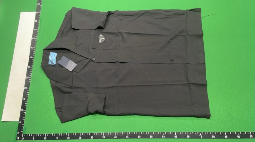 Prada shirt （15+） - 2