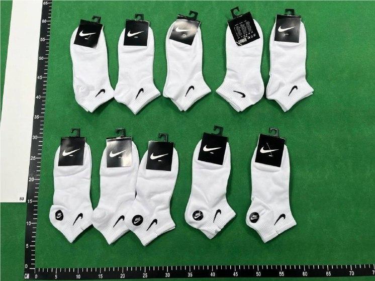 Nike socks ( 18 + styles) - 2