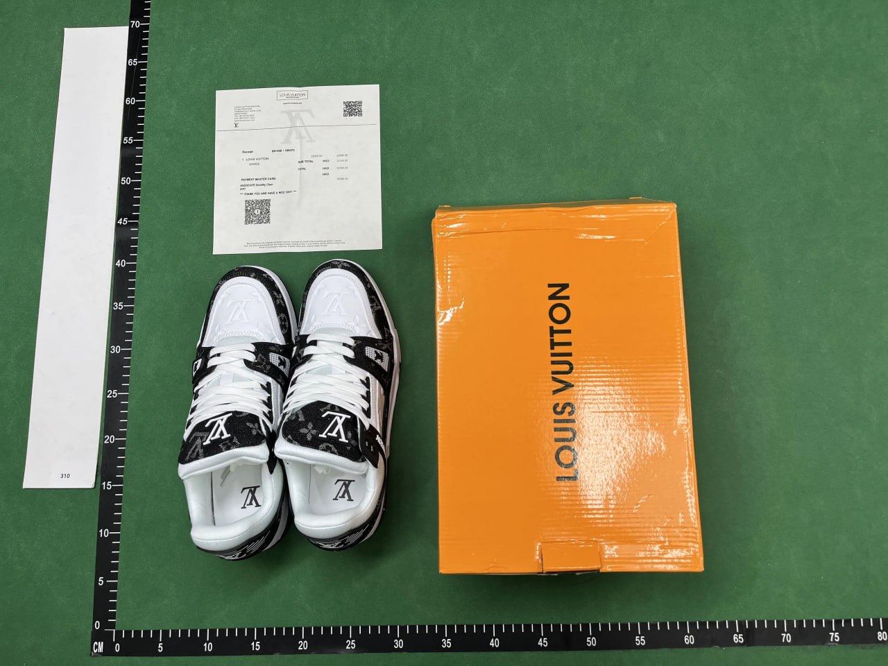 LV Louis Vuitton Trainer Sneaker ( 36 + styles) - 2