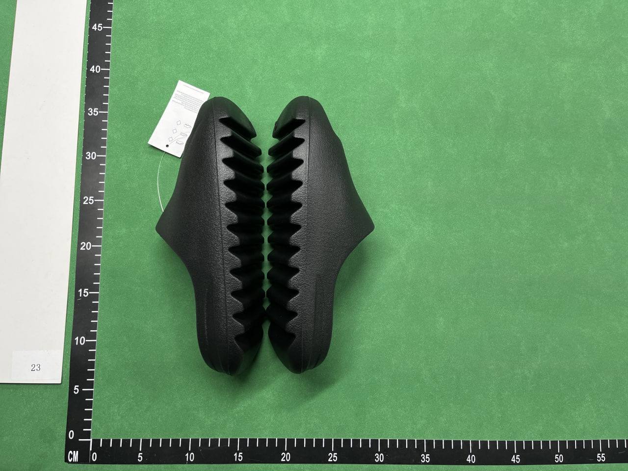  Yeezy Slide - 2