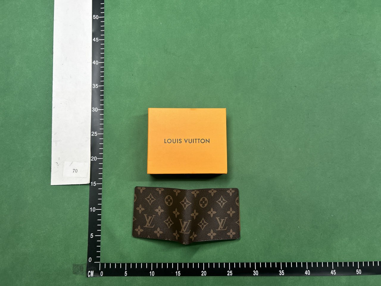 LV Louis Vuitton Wallet 11 High Quality - 2
