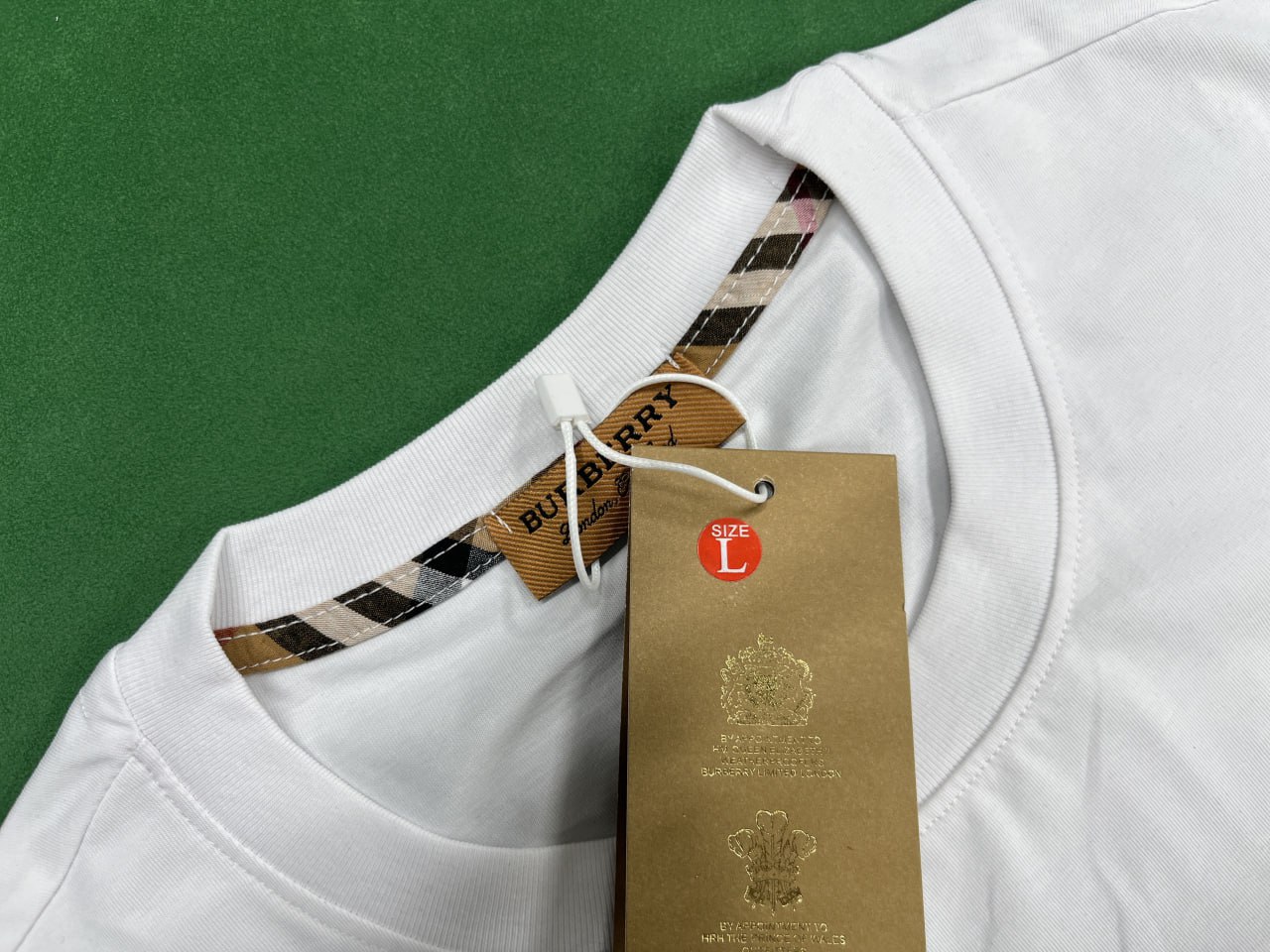 BURBERRY  T-shirt  - 5