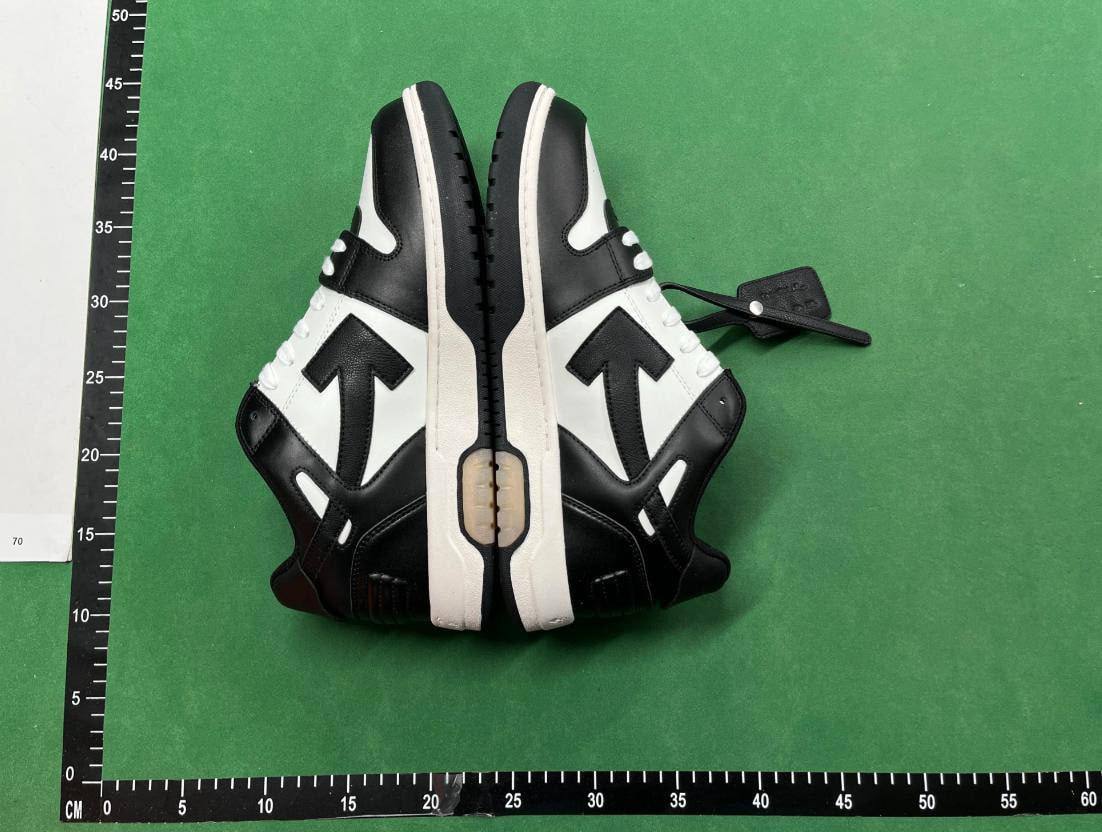 Off white shoes   (40 CP) - 2