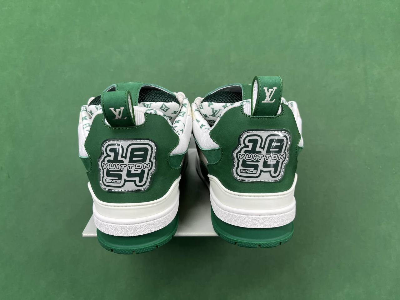  Lv Trainer Sneaker - 3