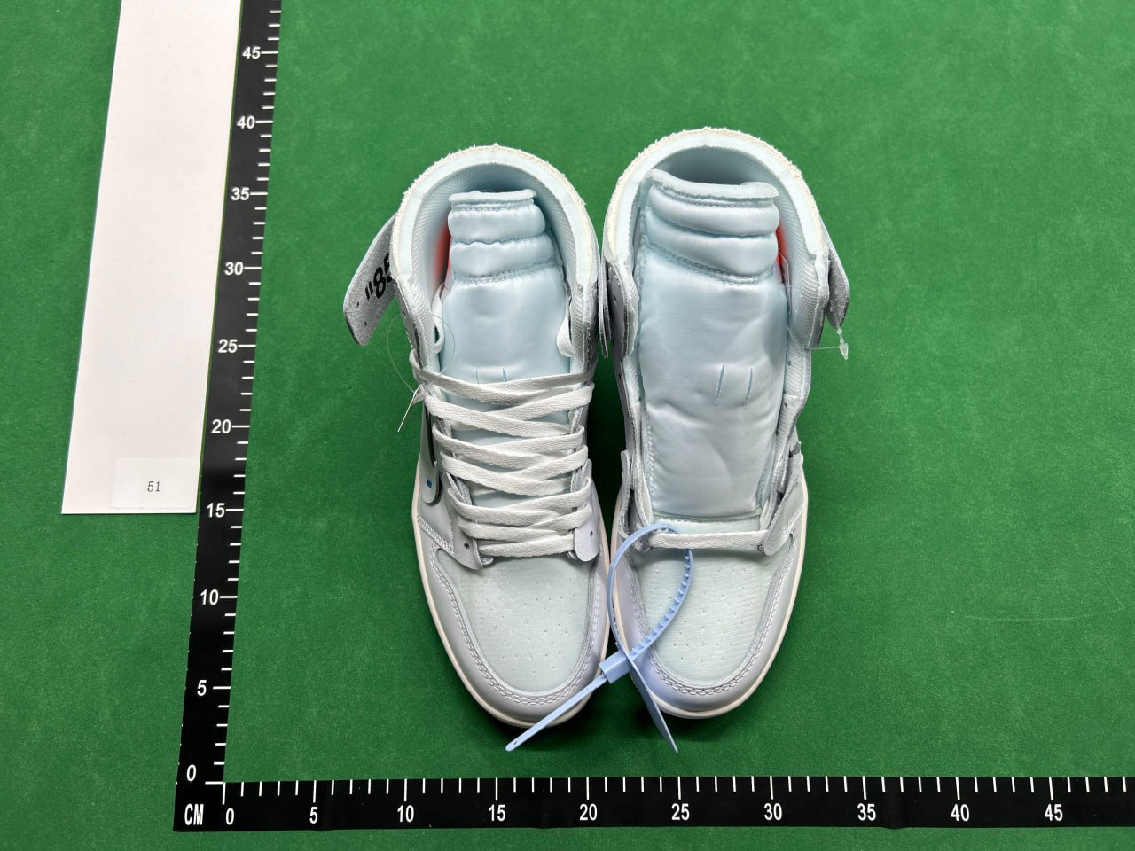 OFF-WHITE x Jordan Air Jordan 1 High - 4