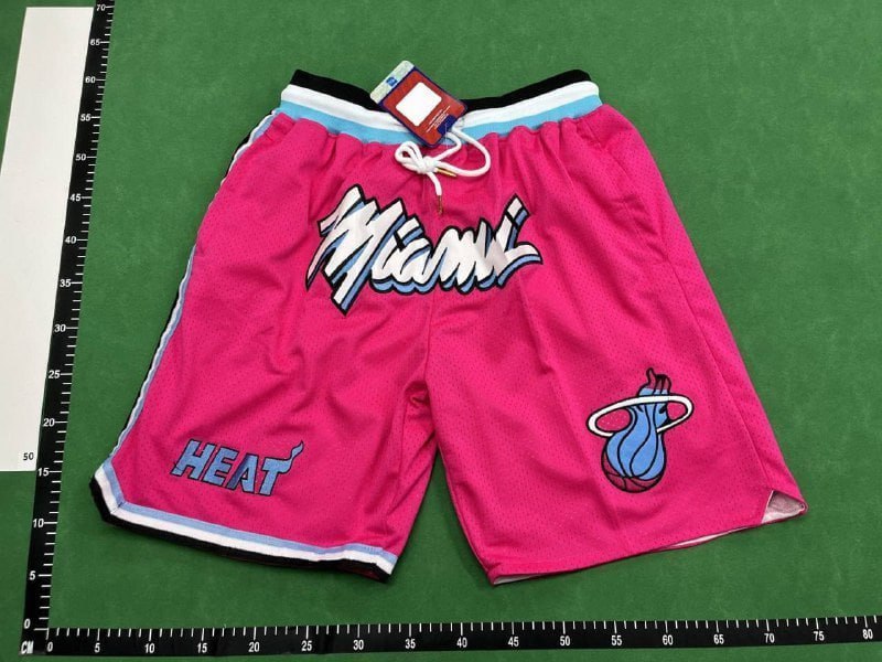 Miami Shorts   (TOP 40 style) - 2