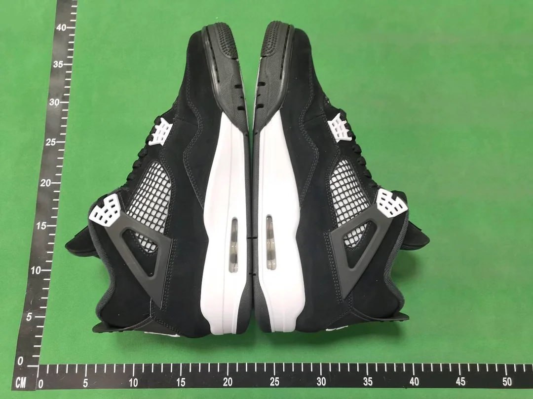  Jordan 4 White Thunder - 5