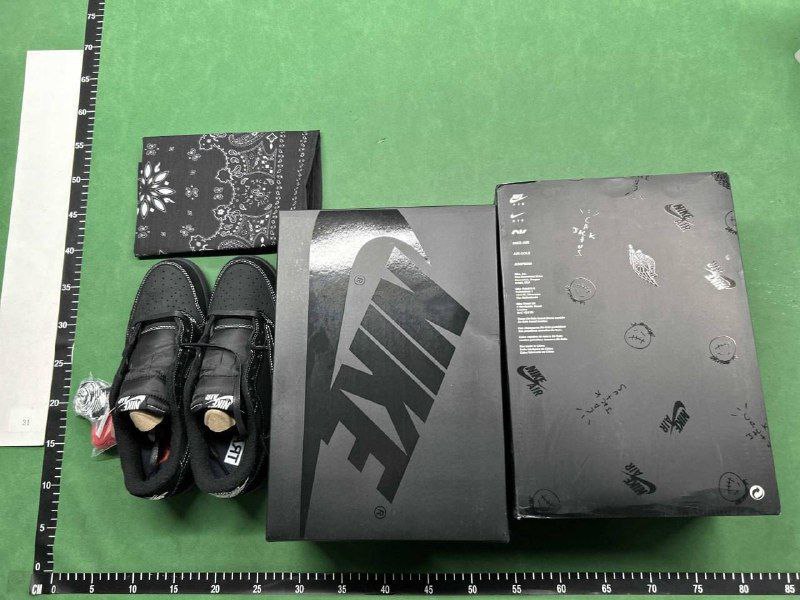 AJ1 X Travis Scott & AJ High  - 2