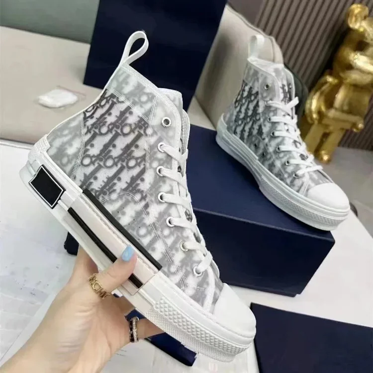 Dior B23