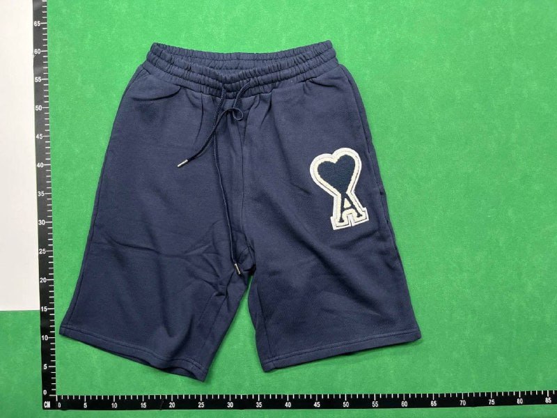Ami shorts   (28 CP) - 2