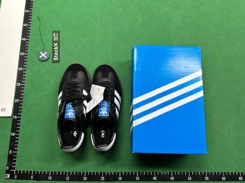 Adidas Samba                                                                                                         - 2