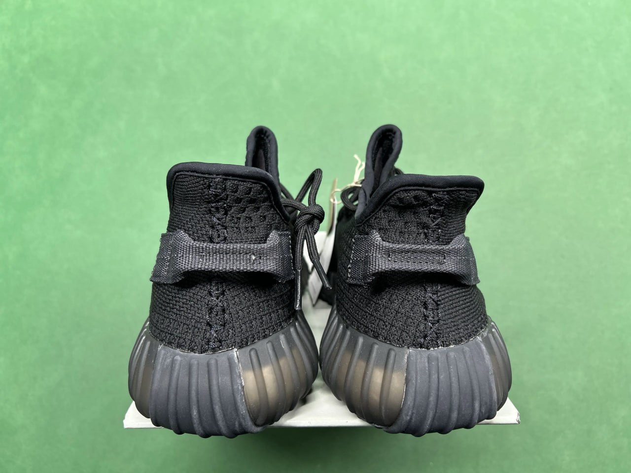 Yeezy 350V2 collection - 3