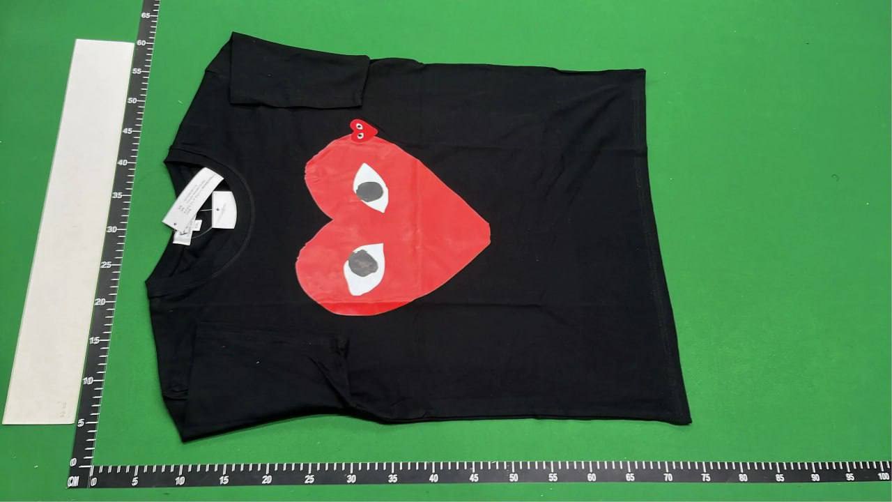 Play T-shirt  (40 style)