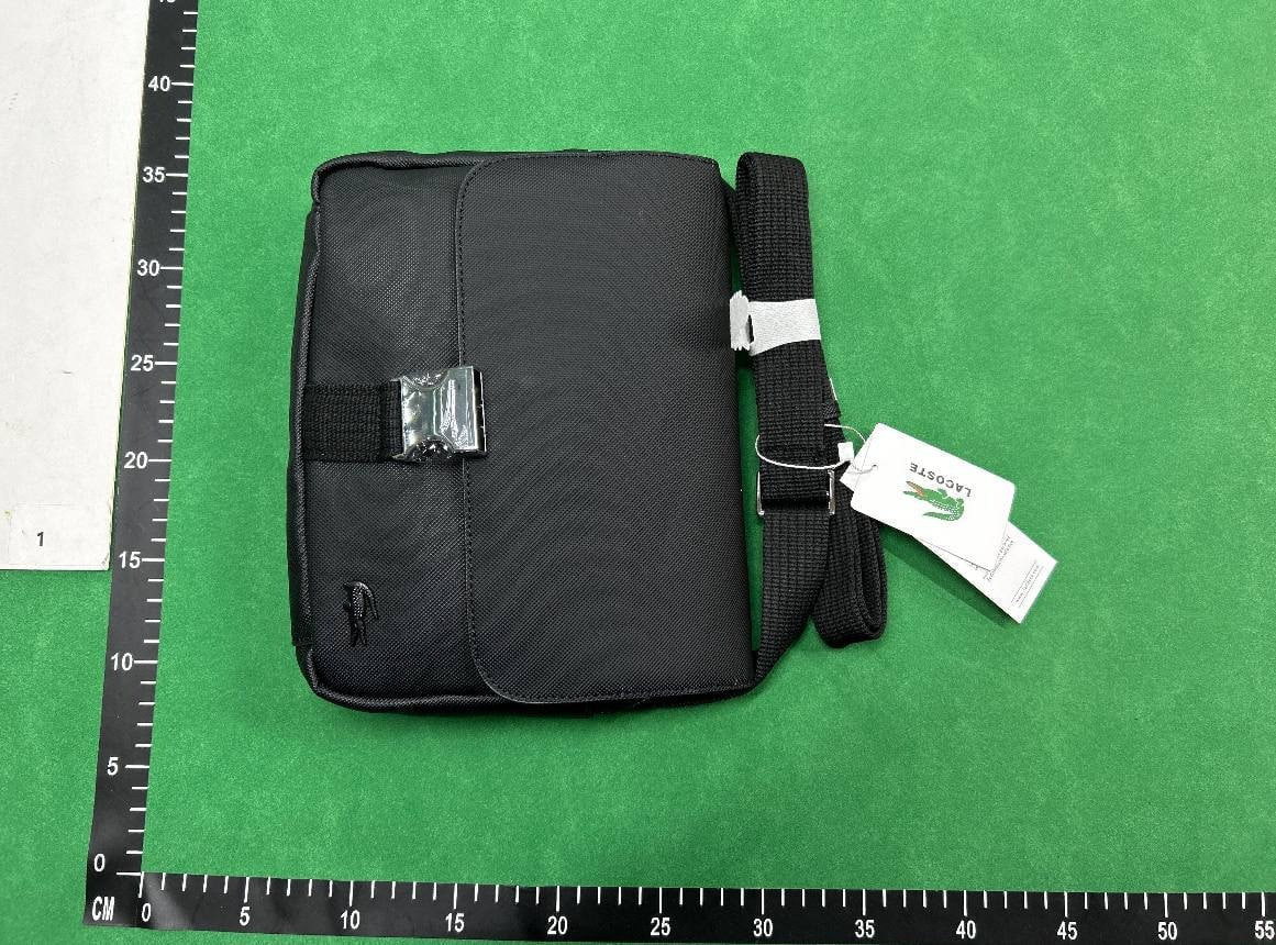 Lacoste bag - 4