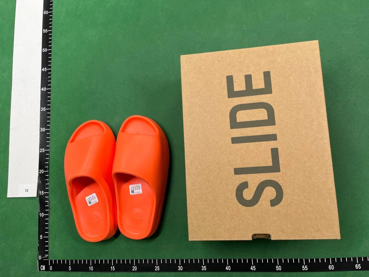 adidas originals yeezy slide - 3