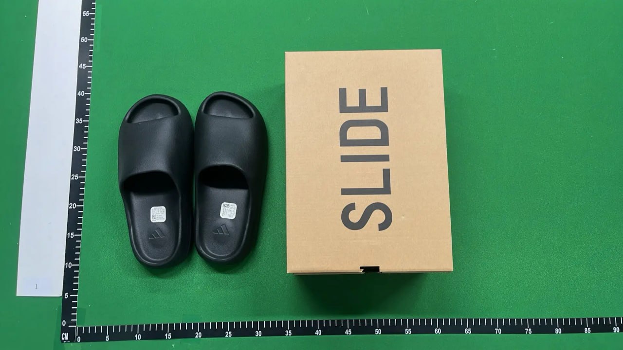 adidas originals yeezy slide - 4