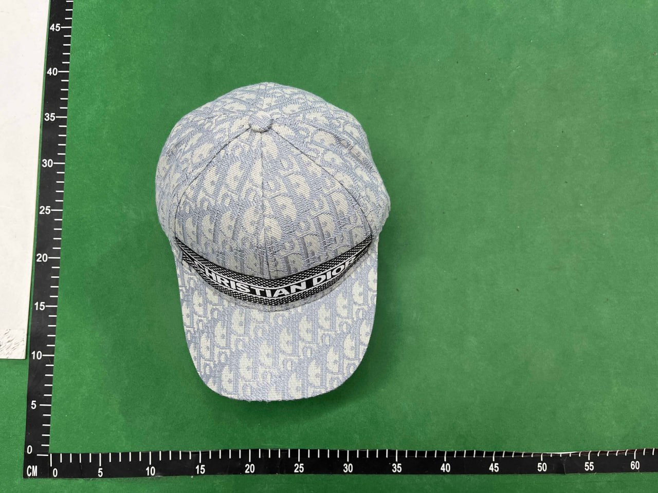 Dior cap   (40 CP) - 4