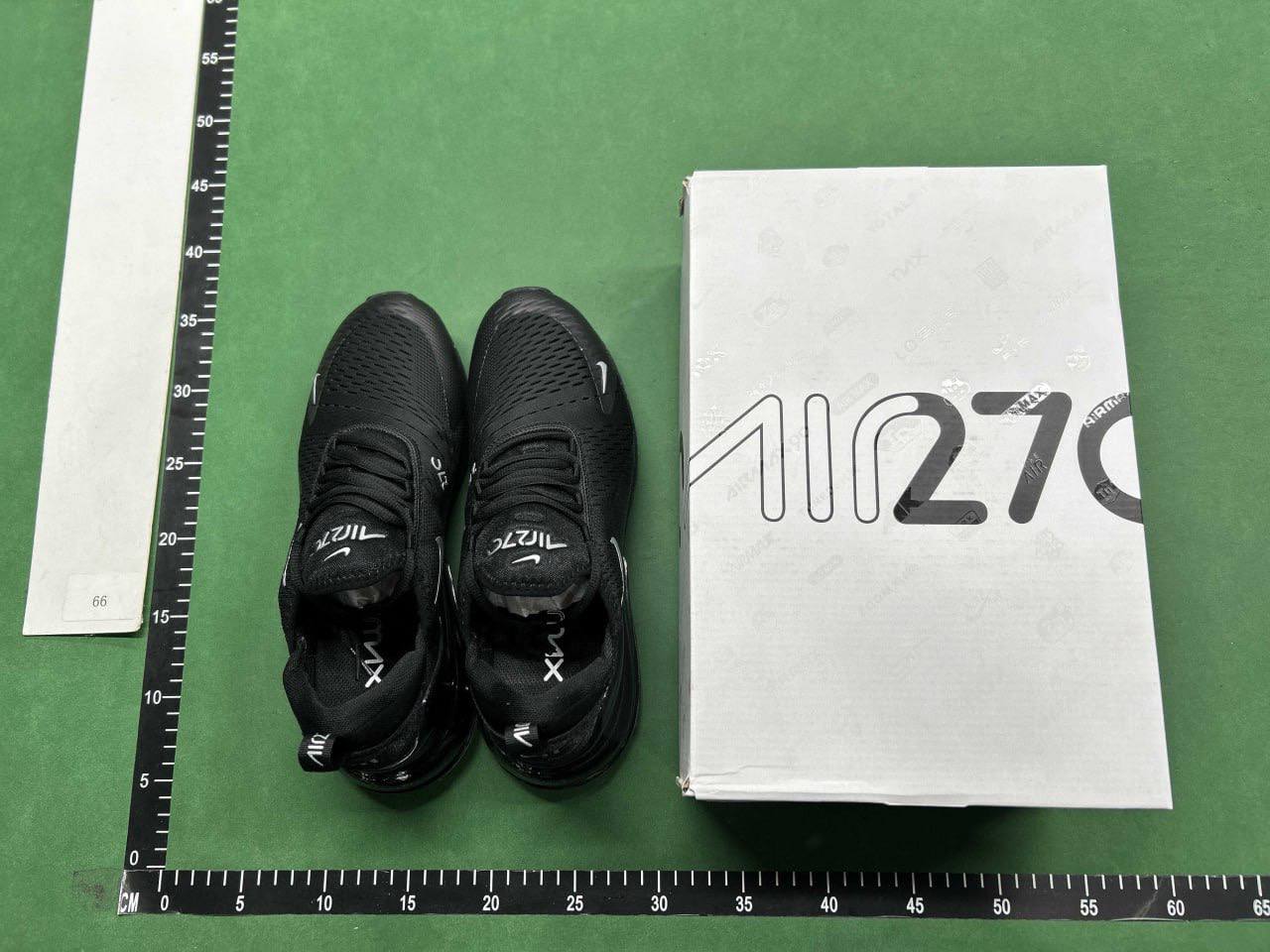 NIKE AIR MAX 270 - 4