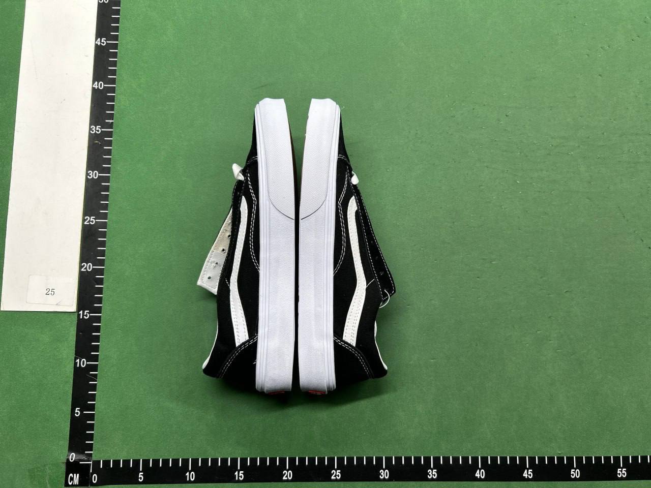  VANS - 3