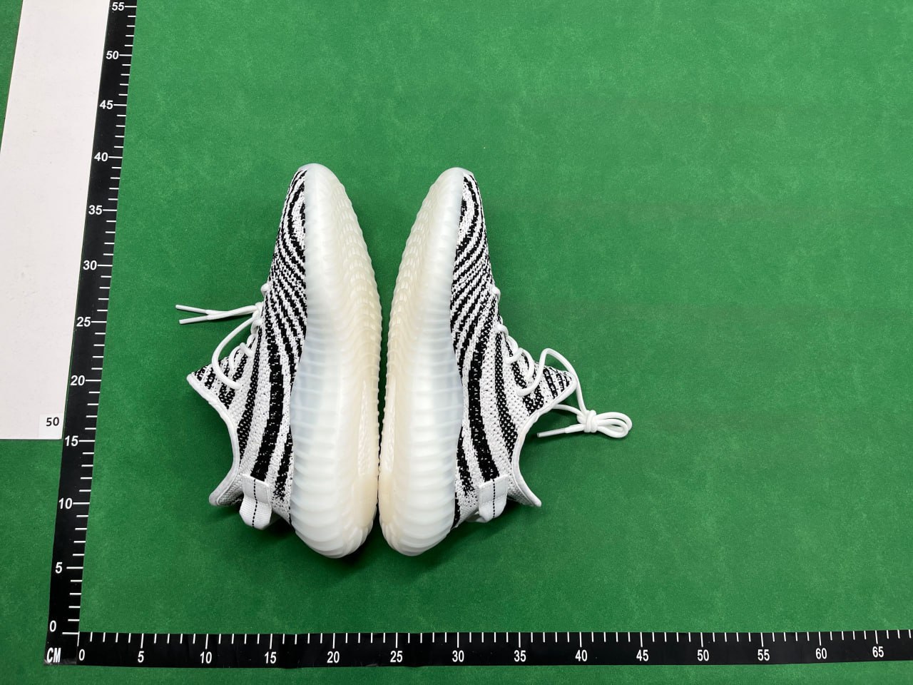 Yeezy shoes - 3