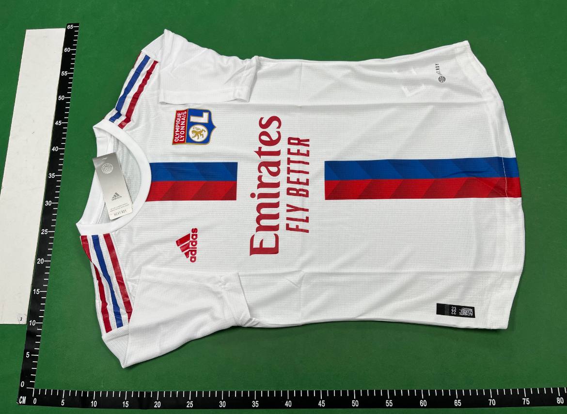 Football T-shirt  (40 CP) - 4