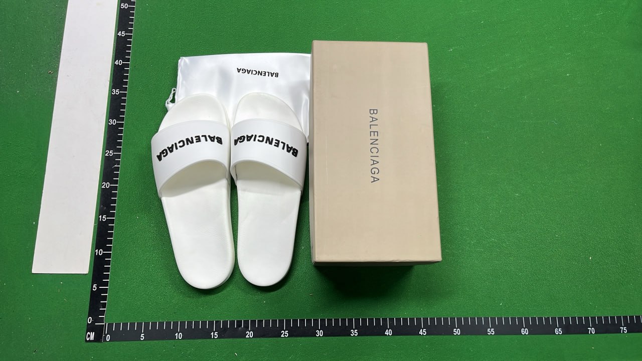 Balenciaga Slides - 2