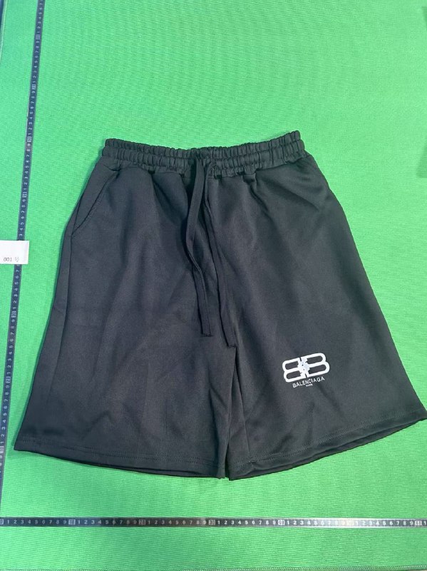 Multi brand LV Burberry, Balenciaga, Kroos Heart - Shorts - 3