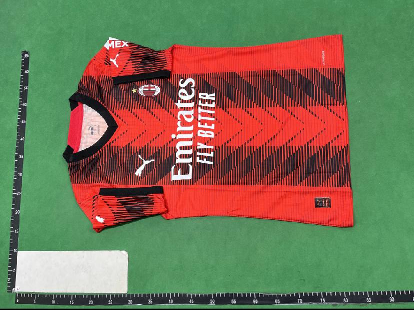  football T-shirt - 4