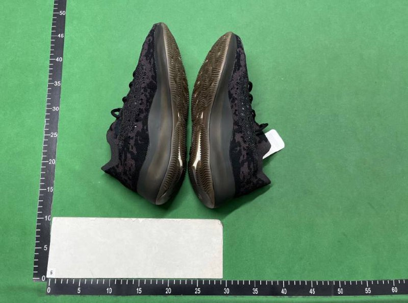 yeezy boost 380 - 2