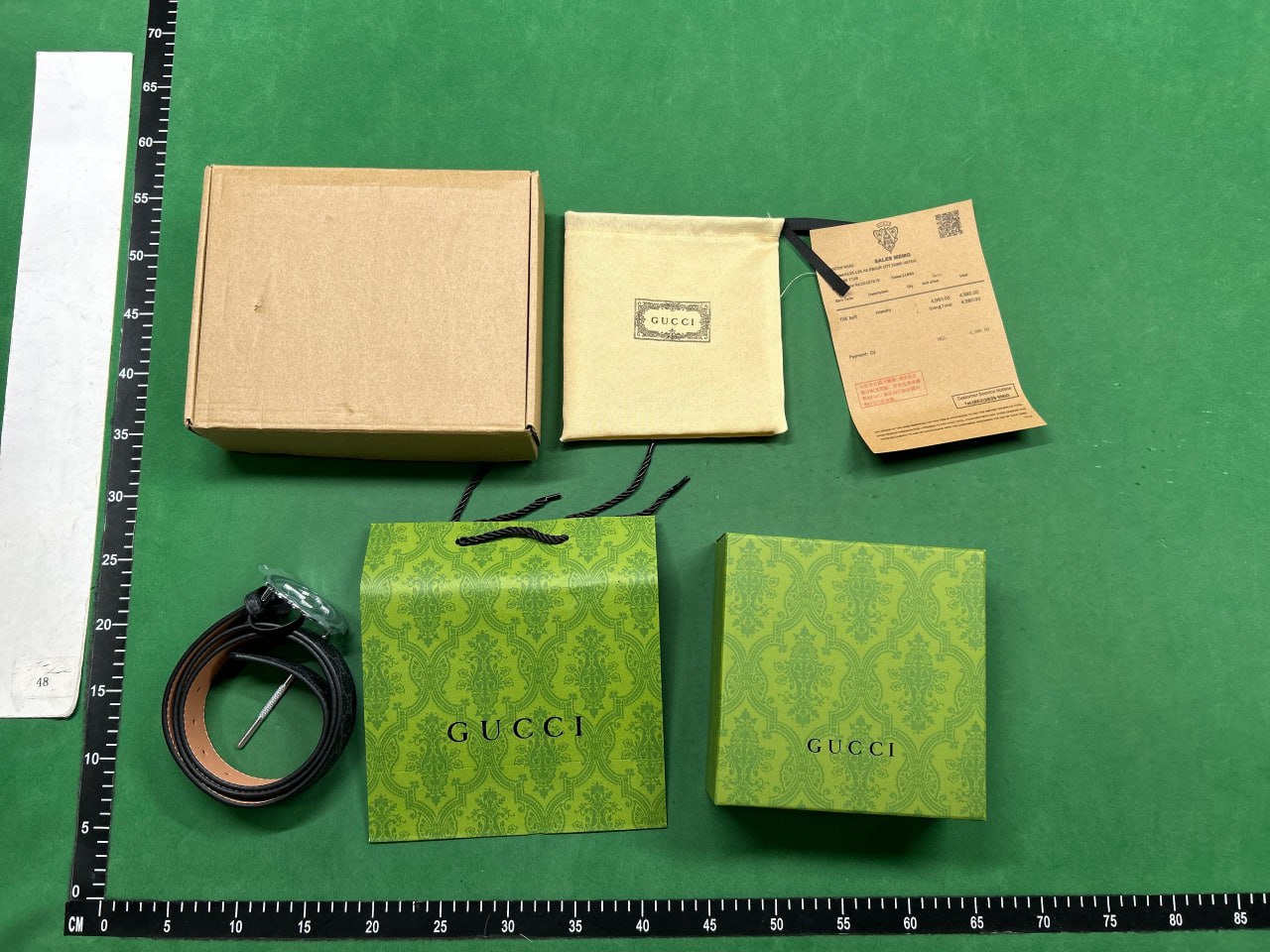 Gucci belt      (40 CP) - 5