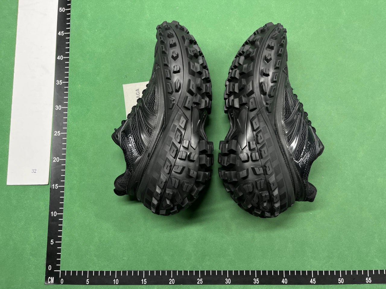 Balenciaga Defender - 3