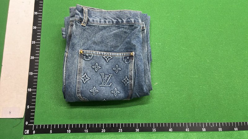  Louis Vuitton Pants  - 4