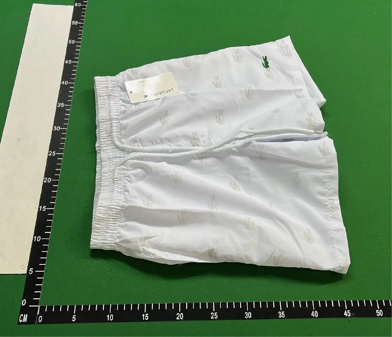  Lacoste Shorts - 3