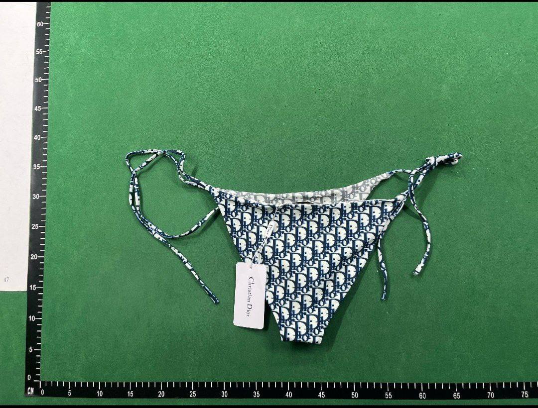  Dior Bikini - 3