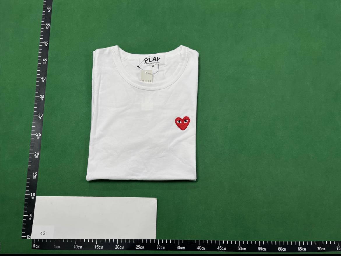 CDG Play T-shirt Tee - 3