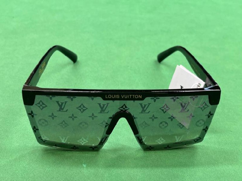 LV Louis Vuitton Gucci Burberry Prada Sunglasses (????Recent Hot Sellers. A must-have for summer beach vacations) - 5