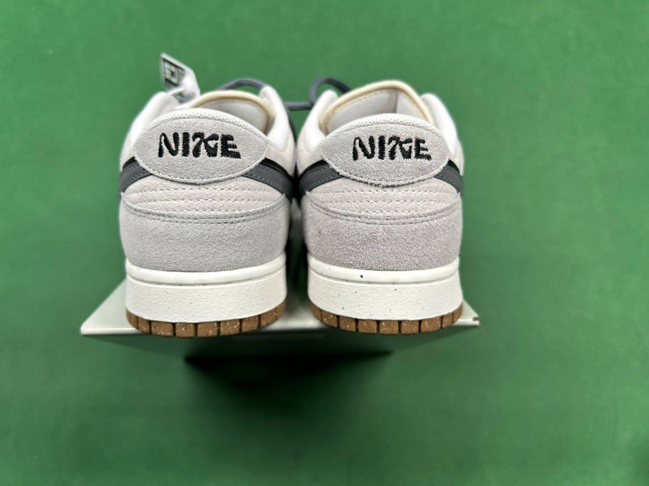 Nike Dunk Low - 4